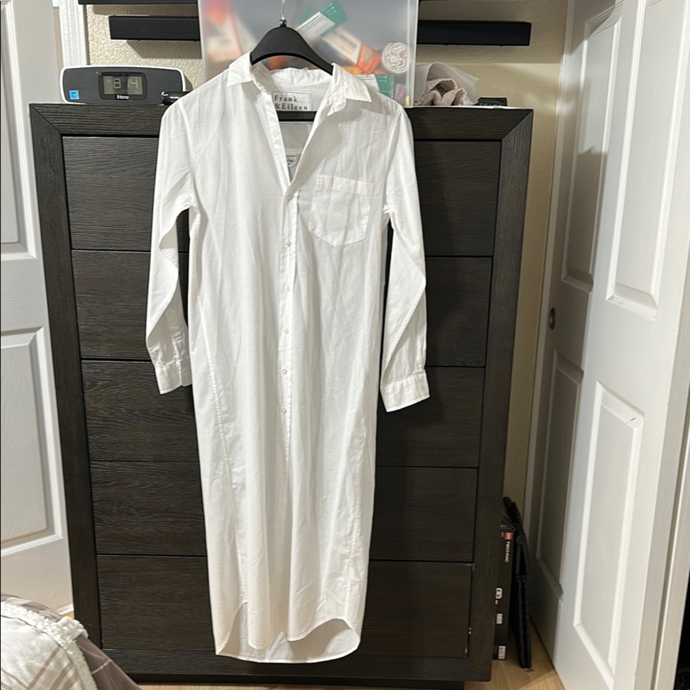 Frank & Eileen White Dress Shirt Crisp Cotton Elegance